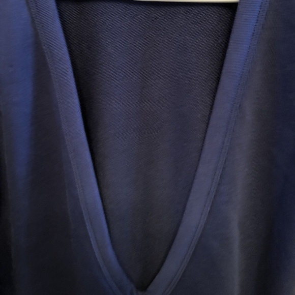 NIKE DRY VERSA OPEN BACK L/S DRI FIT PULLOVER MED - Picture 5 of 5